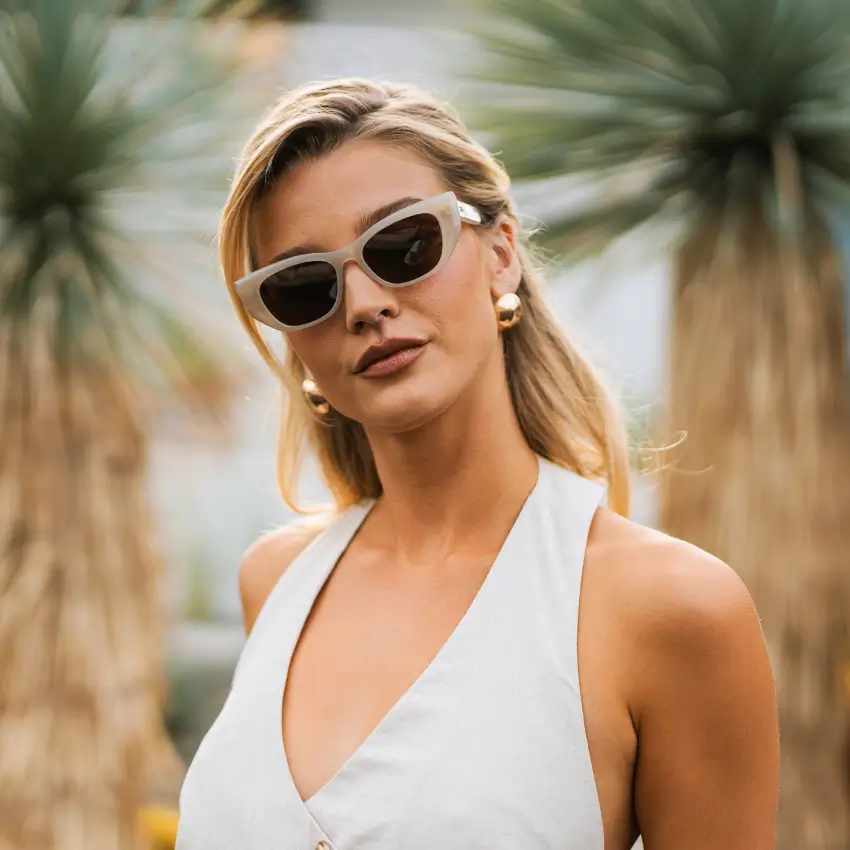 Evelyn | Polarized - Image 7