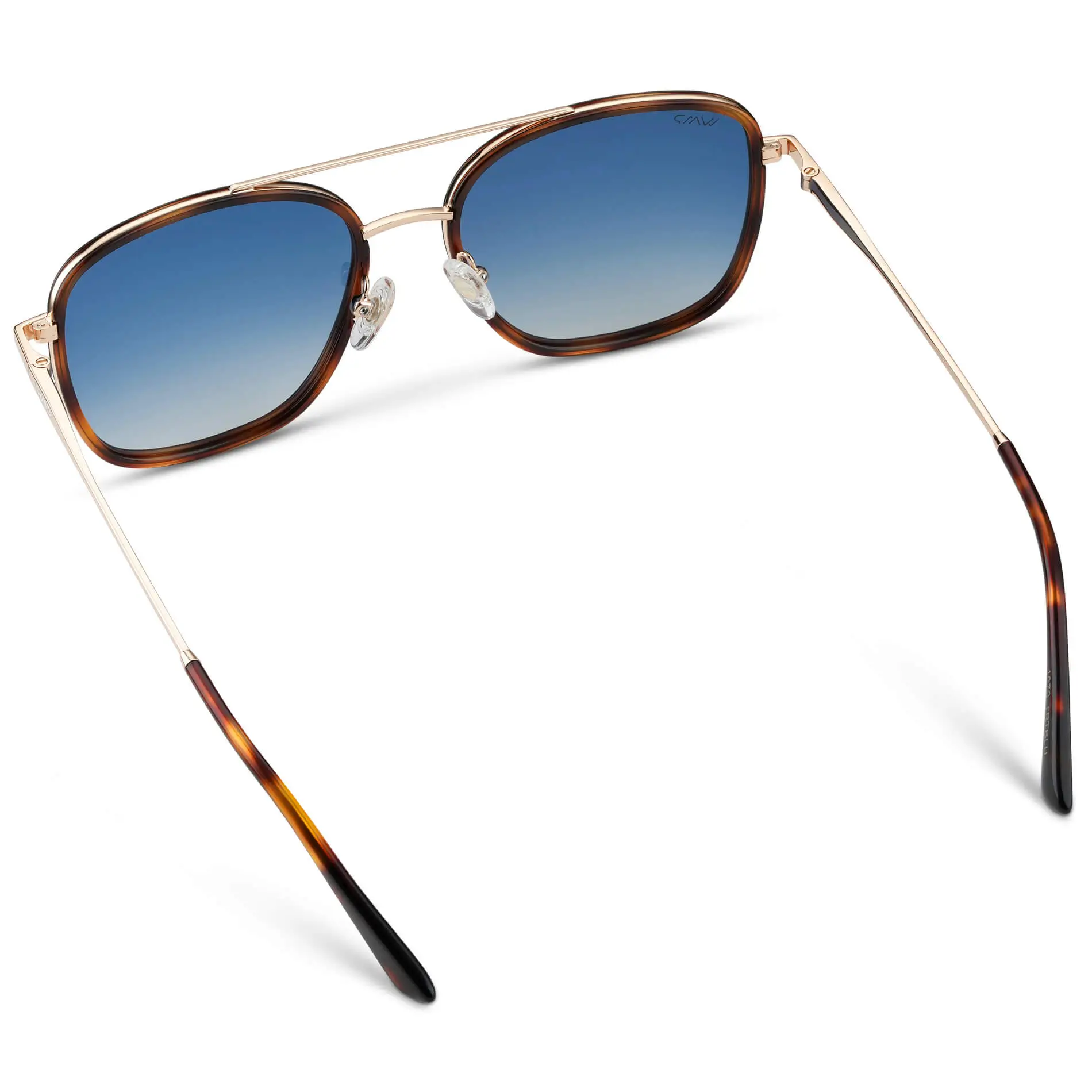 Gia | Polarized - Image 16