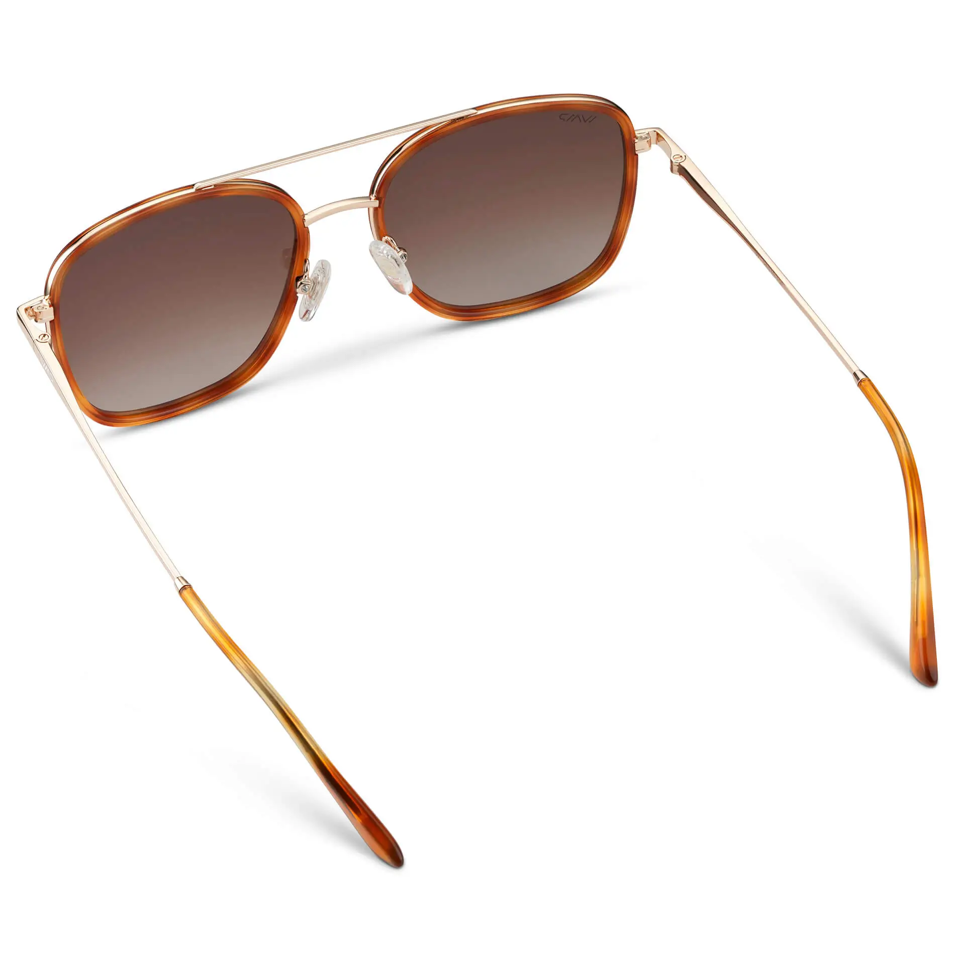 Gia | Polarized - Image 5