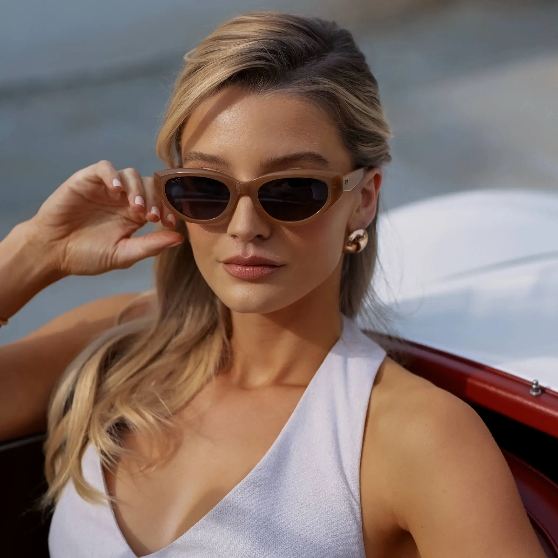 Loretta | Polarized - Image 7