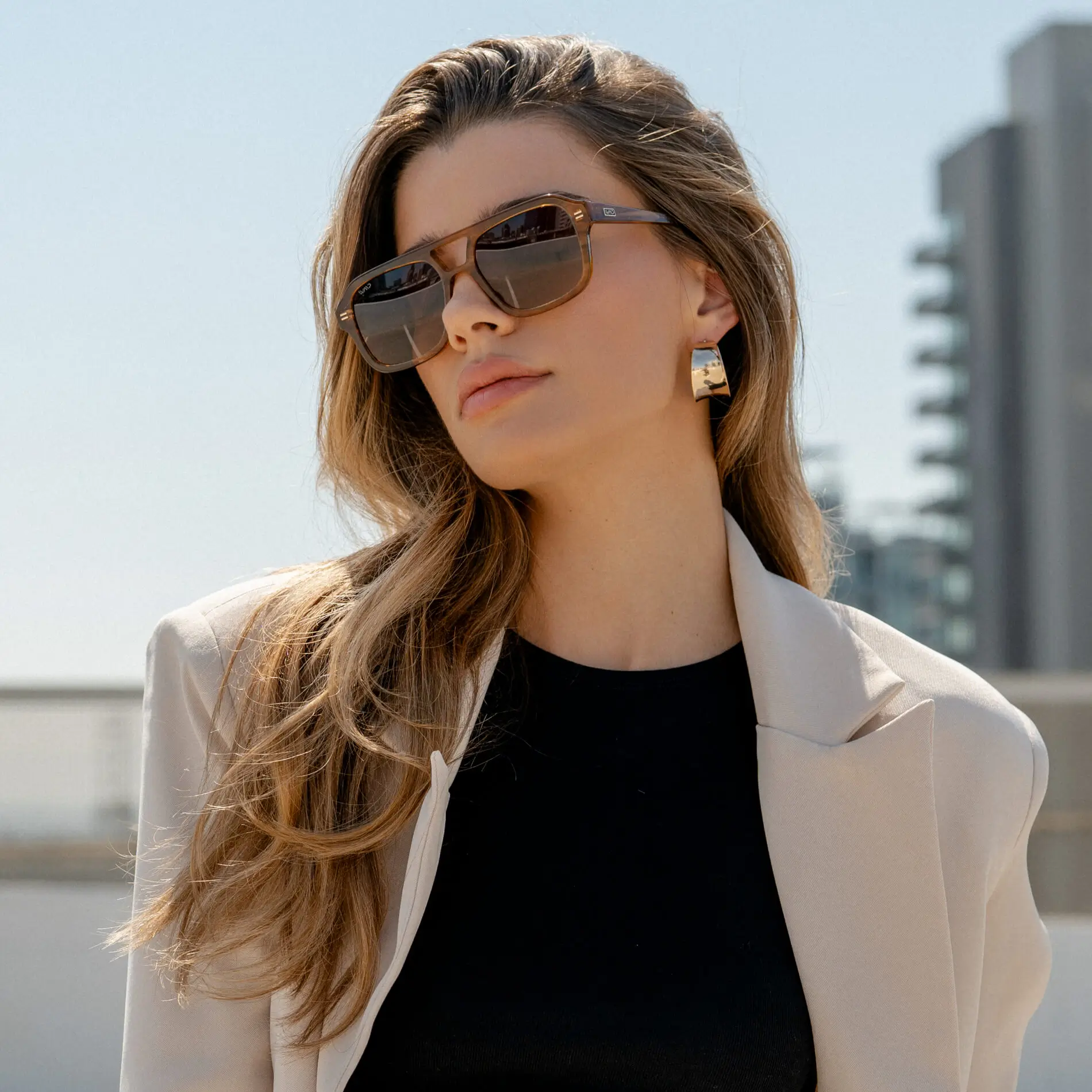 Sydney | Polarized - Image 21
